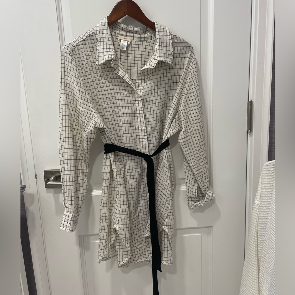 Eberjay button down cover up